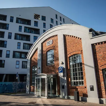 P&O Serviced Apartments Soho Factory Warsaw Exterior photo