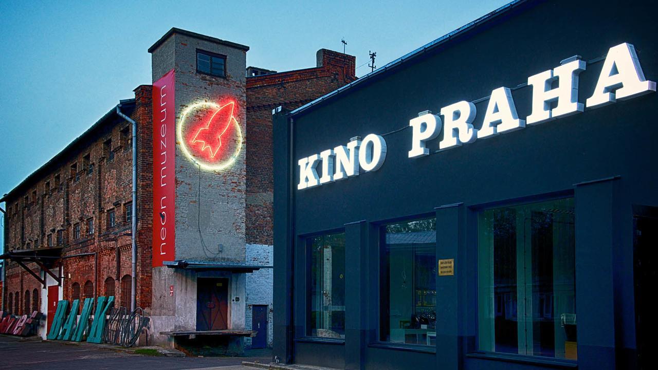P&o Serviced Soho Factory * Varšava